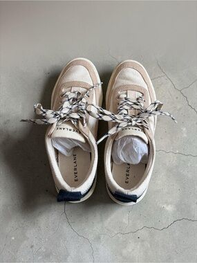 Everlane Beige Canvas Women's Sneaker with Navy Heel Tab